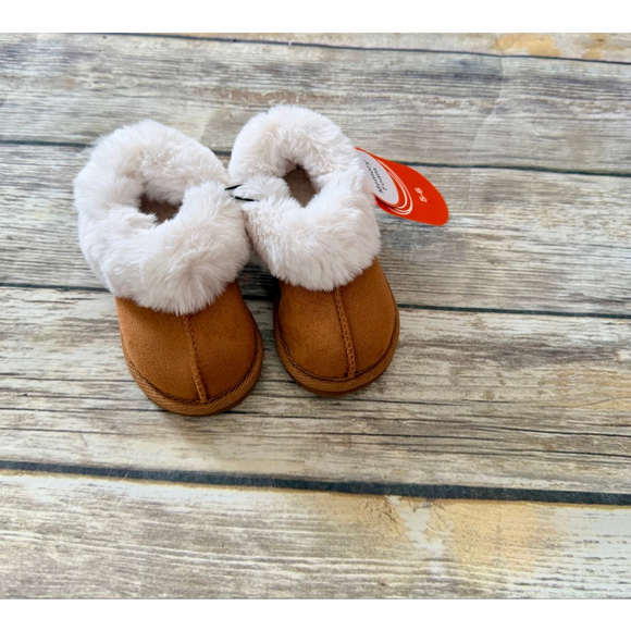 NEW FAUX FUR TRIM SLIPPER-SIZE 5/6 - Picture 3 of 10